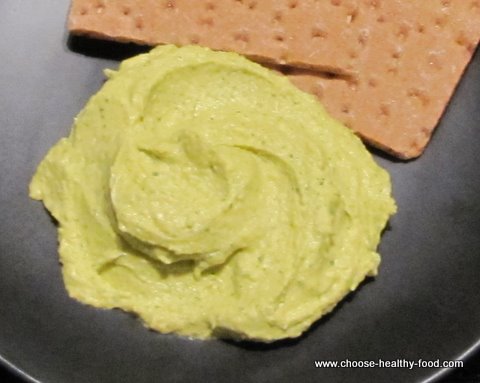 hummus recipes - hummus with herbs and lime