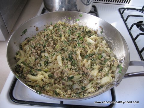 Kale stuffing for a mushroom recipe